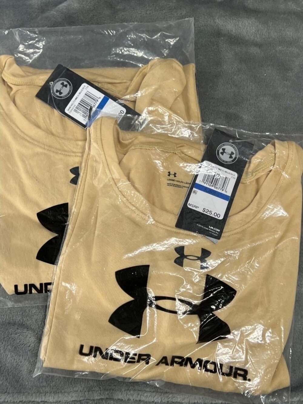 Under Armour Womens T-Shirt XL Tan SS Black Big Logo Graphic Loose Fit NWT